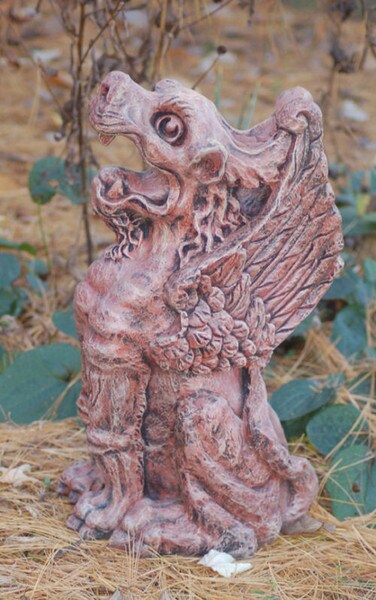 Griffin Sculpture Traditional Winged Lion Roating Classical Outdoor Statues